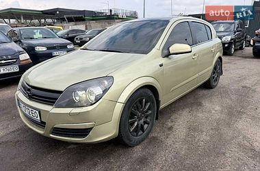Хетчбек Opel Astra 2004 в Полтаві