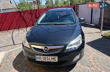 Универсал Opel Astra 2012 в Виннице