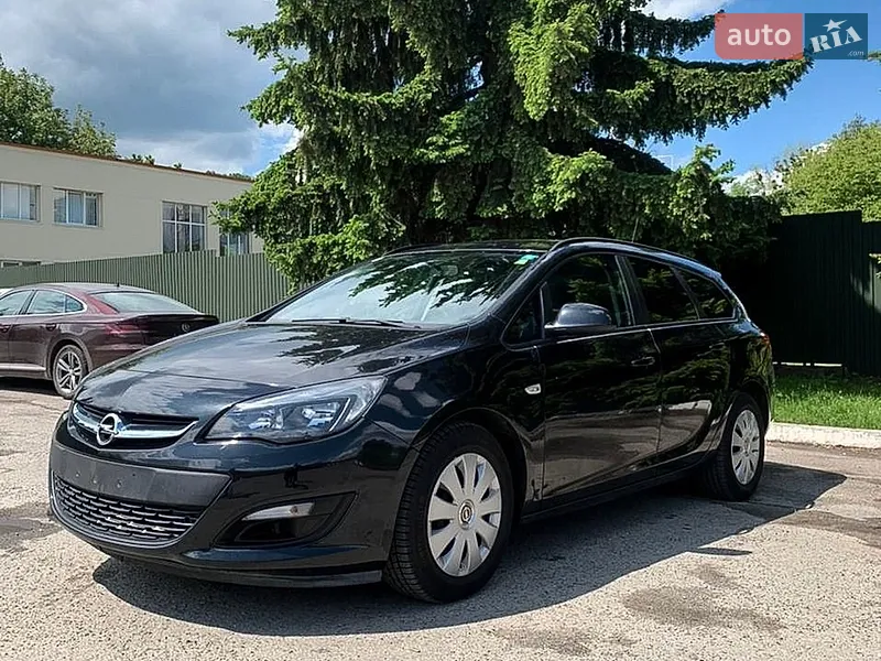 Opel Astra 2014