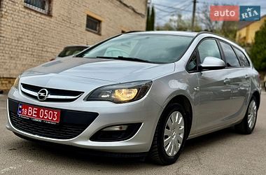 Универсал Opel Astra 2012 в Ровно