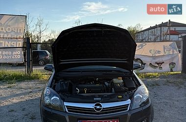 Универсал Opel Astra 2009 в Белой Церкви