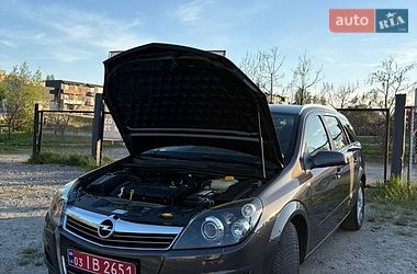 Универсал Opel Astra 2009 в Белой Церкви