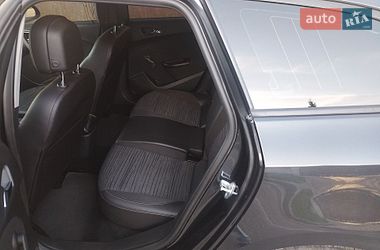 Универсал Opel Astra 2014 в Киеве