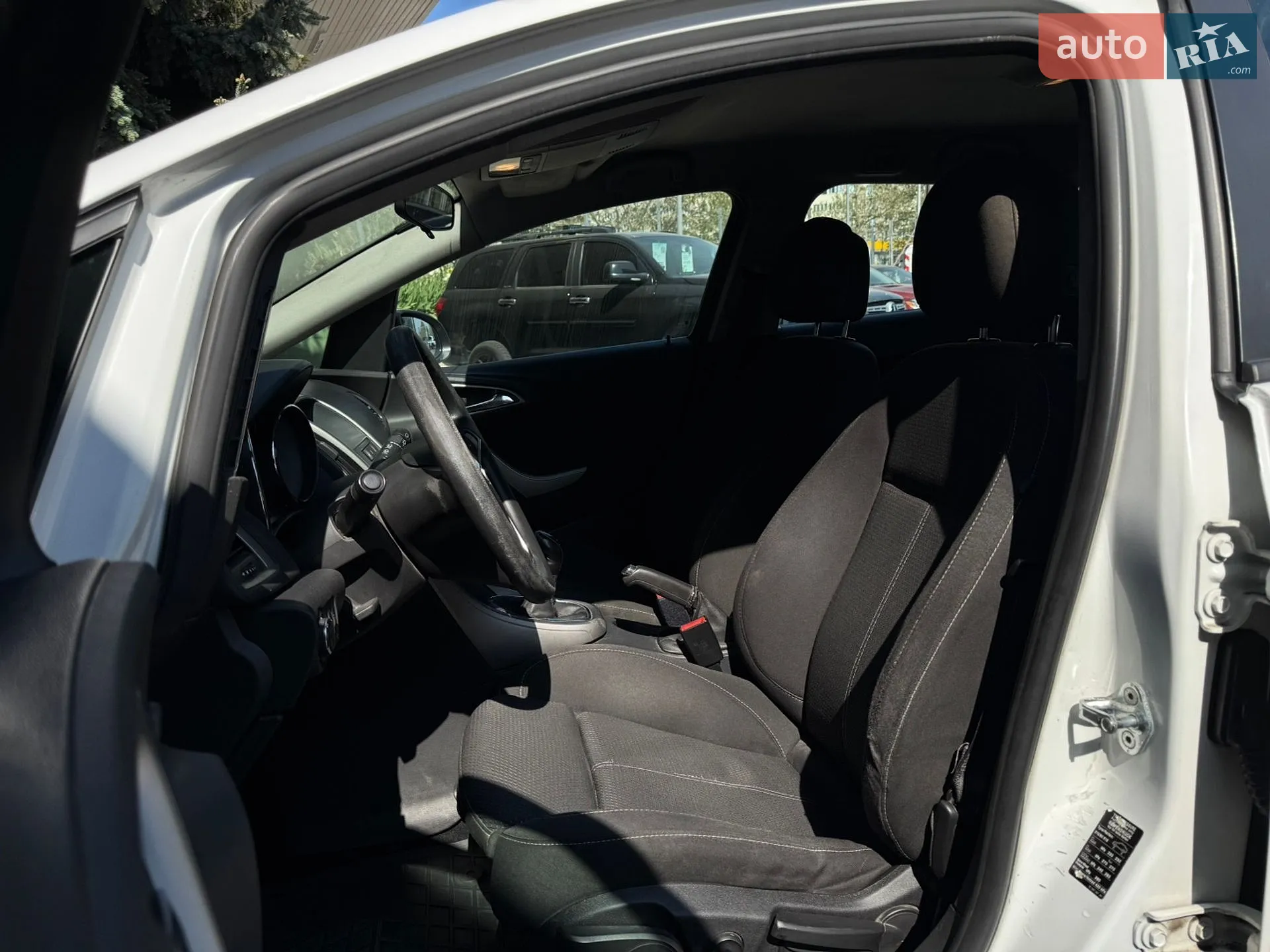 2012 Opel Astra - мініатюра 12