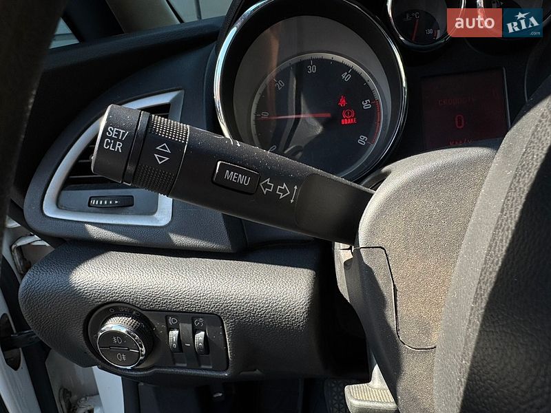 Универсал Opel Astra 2012 в Одессе