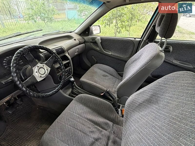 Хэтчбек Opel Astra 1993 в Киеве