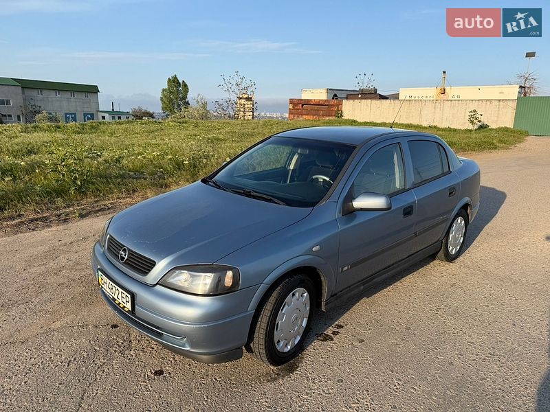 Седан Opel Astra 2007 в Одессе