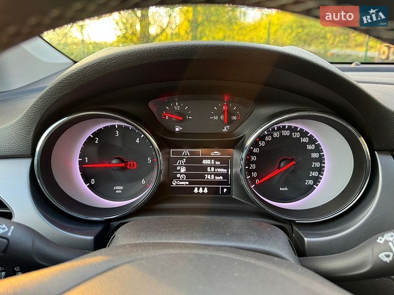 Универсал Opel Astra 2018 в Хмельницком