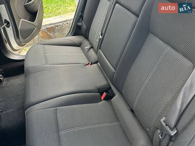 Универсал Opel Astra 2013 в Самборе