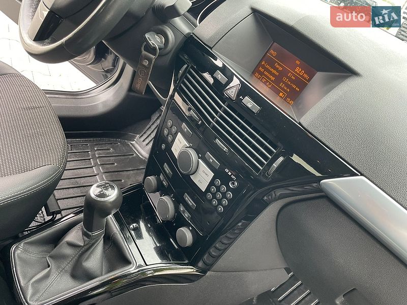 Универсал Opel Astra 2008 в Тульчине