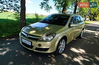 Хэтчбек Opel Astra 2004 в Владимире