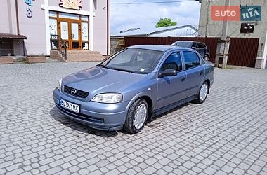 Седан Opel Astra 2007 в Гусятині