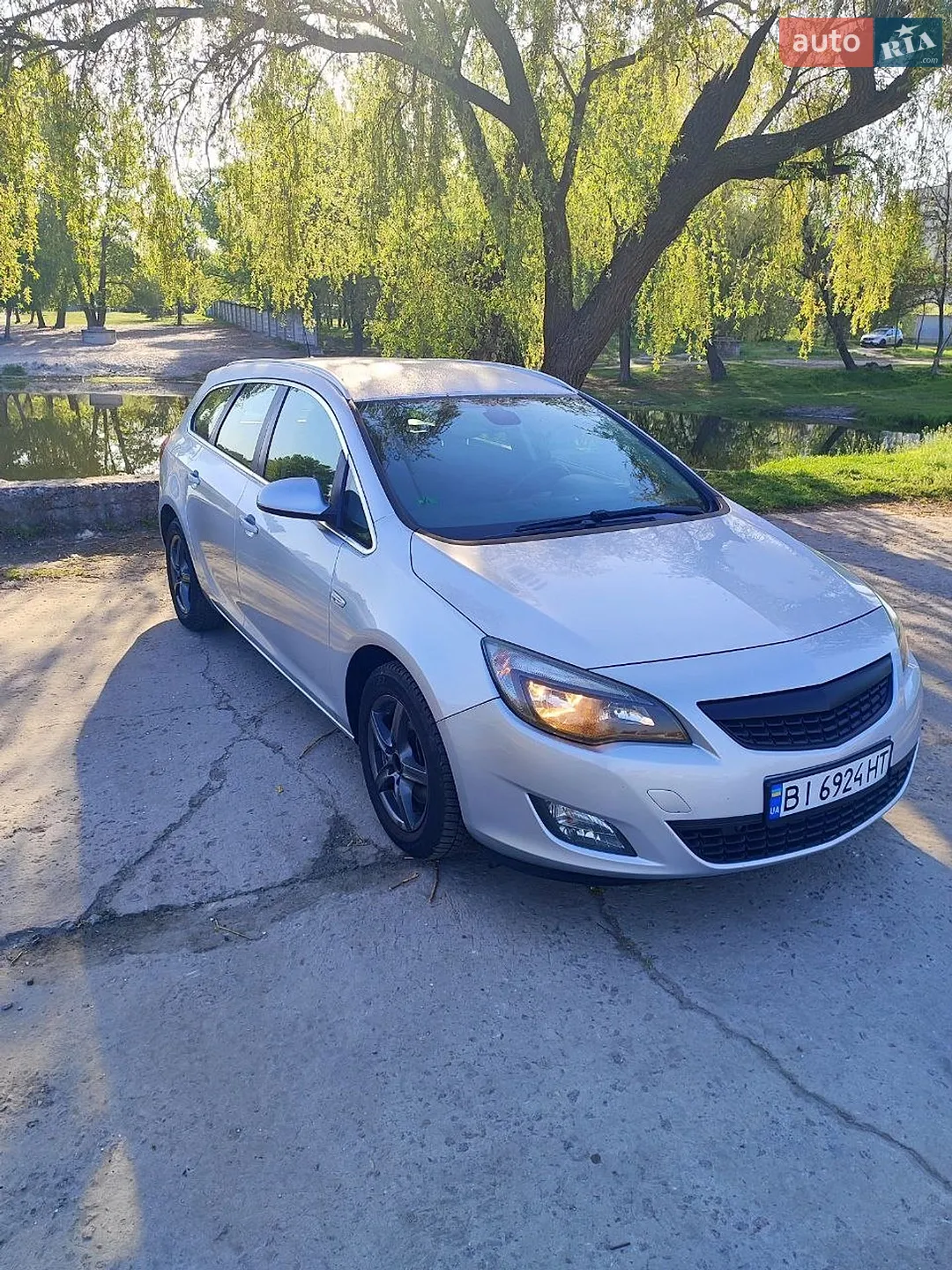 2010 Opel Astra - мініатюра 6