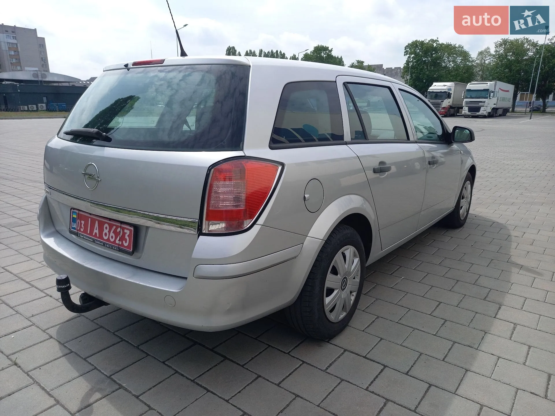 2010 Opel Astra - мініатюра 4