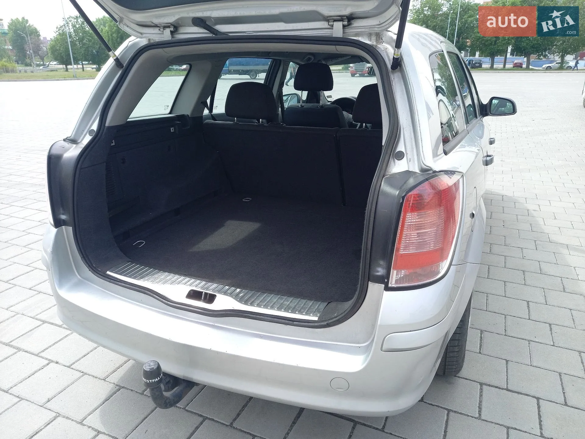 2010 Opel Astra - мініатюра 11