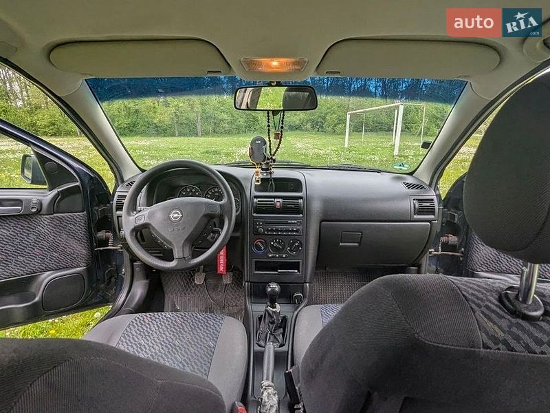 Универсал Opel Astra 2002 в Ивано-Франковске