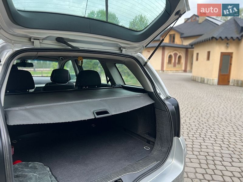 Универсал Opel Astra 2008 в Жовкве