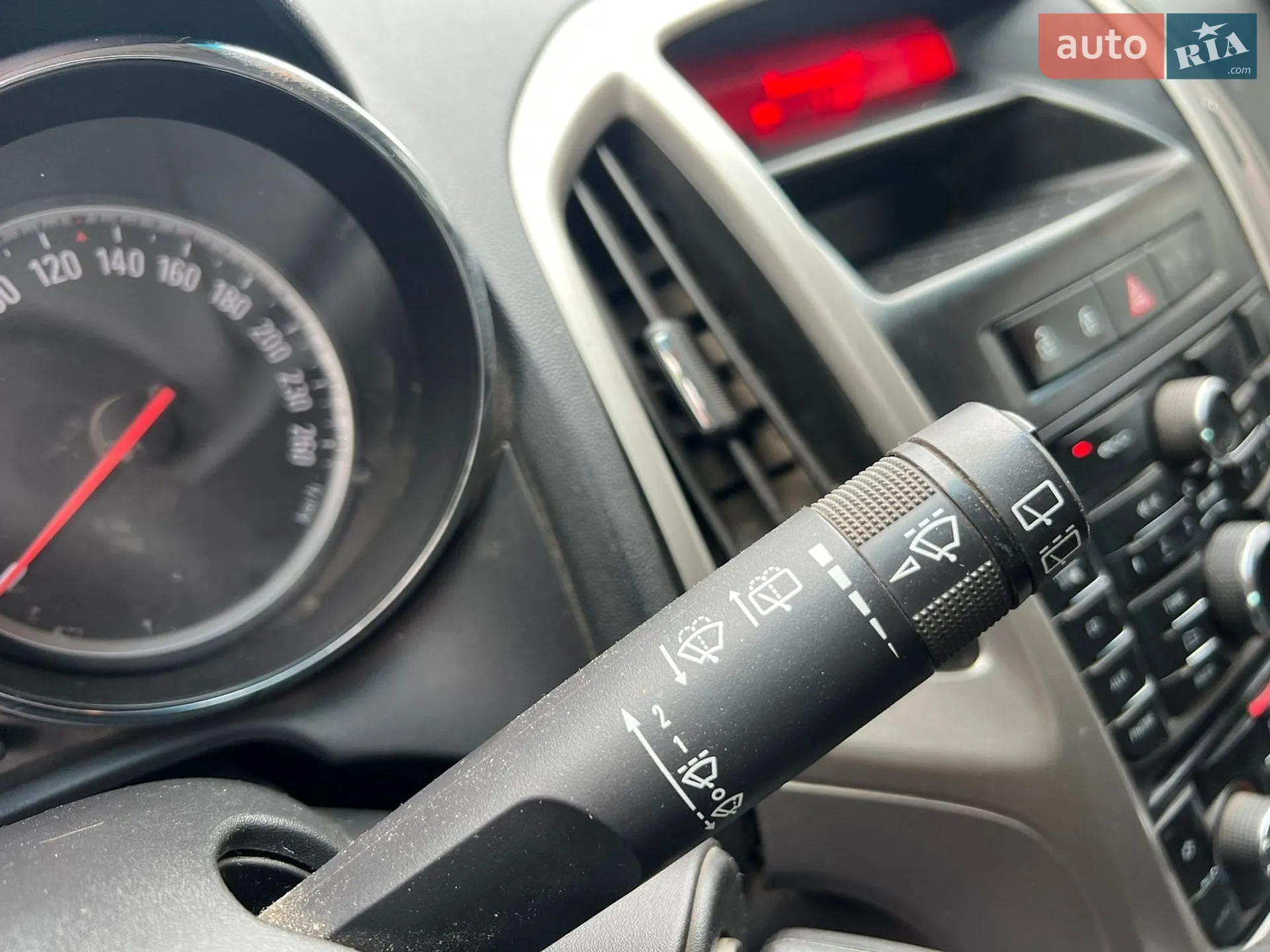 2011 Opel Astra - мініатюра 29