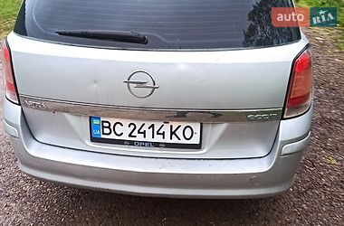 Универсал Opel Astra 2009 в Турке
