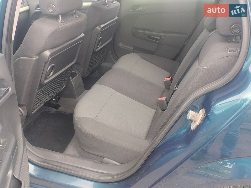 Универсал Opel Astra 2007 в Остроге фото 18 Универсал Opel Astra 2007 в Остроге