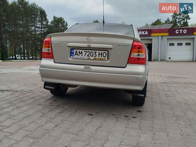 Седан Opel Astra 2007 в Звягелі