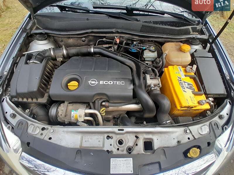 Универсал Opel Astra 2007 в Калуше