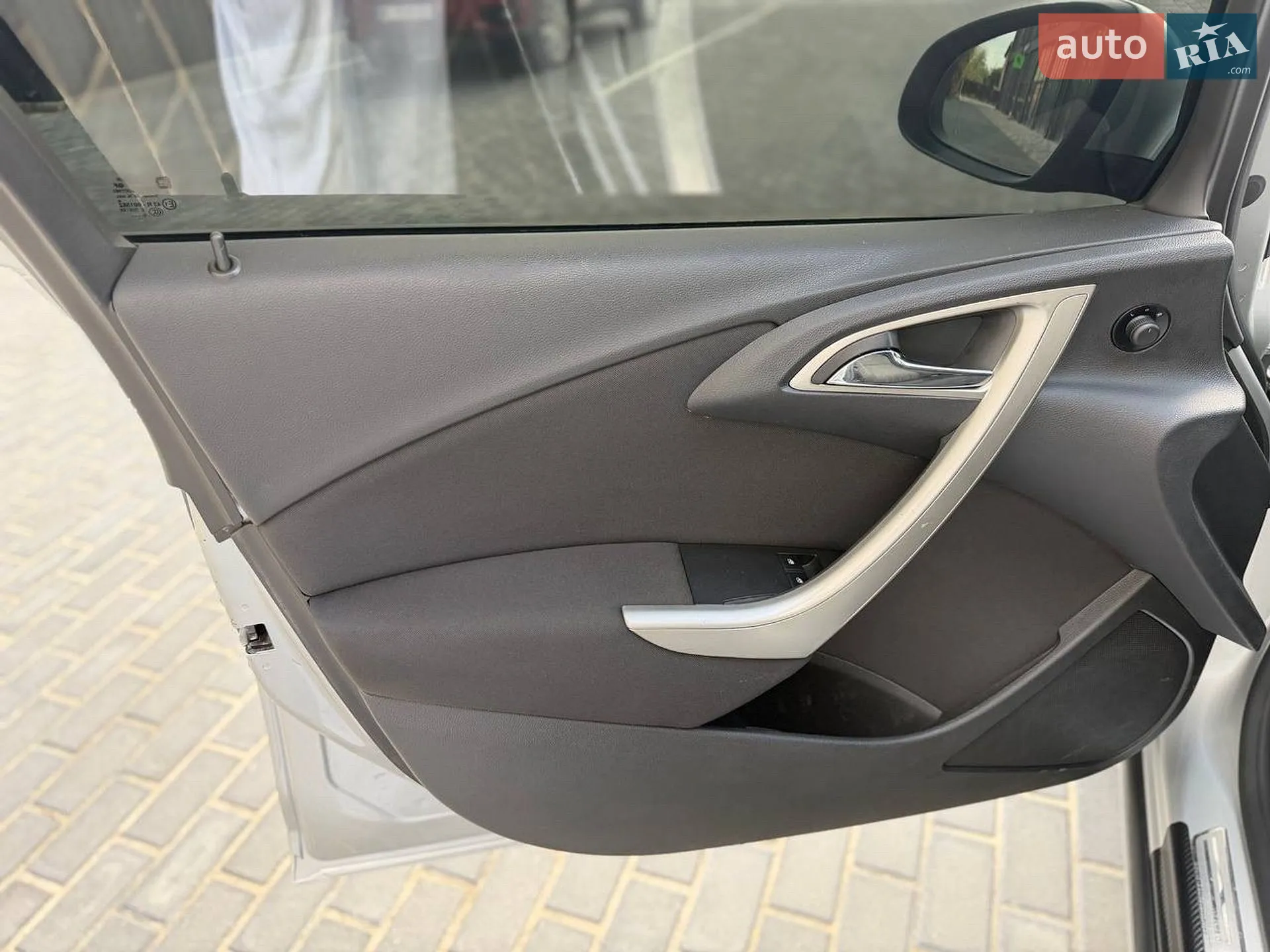 2011 Opel Astra - мініатюра 14