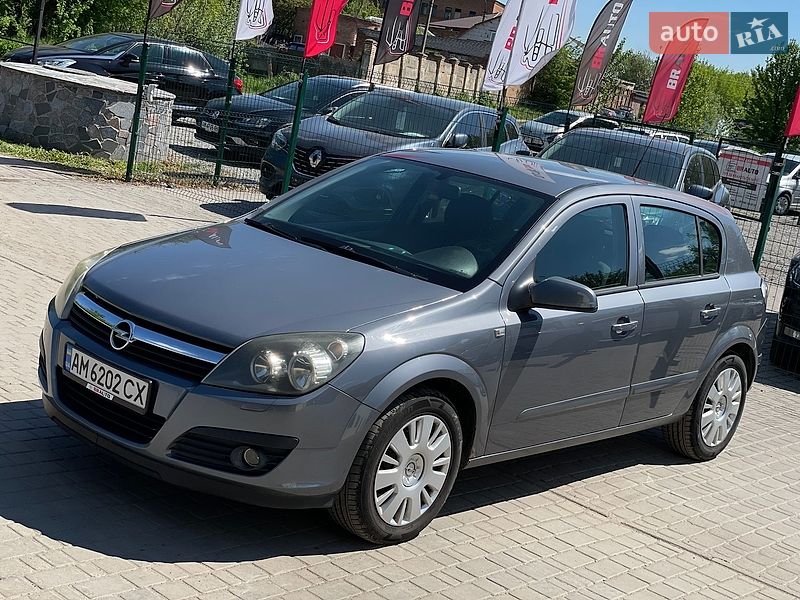 Хетчбек Opel Astra 2006 в Бердичеві