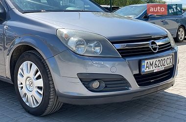 Хетчбек Opel Astra 2006 в Бердичеві
