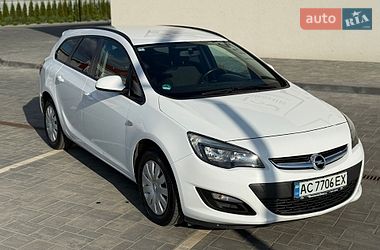 Универсал Opel Astra 2014 в Луцке