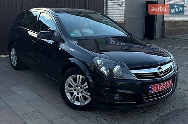 Хетчбек Opel Astra 2009 в Коростені