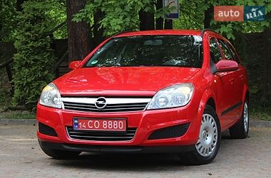 Універсал Opel Astra 2009 в Трускавці