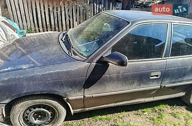 Седан Opel Astra 1995 в Перемышлянах