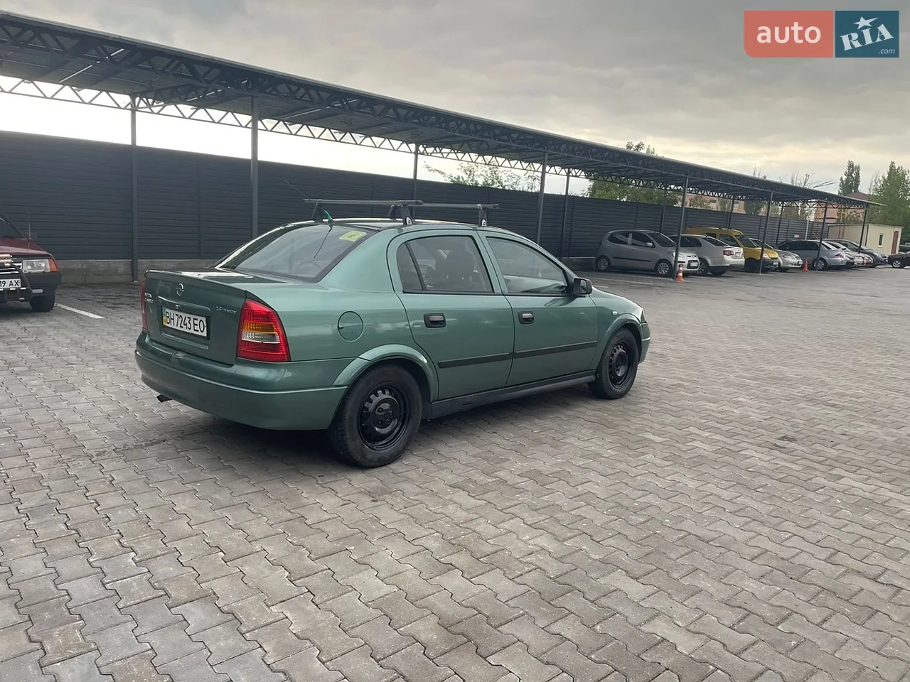 2013 Hyundai Accent - мініатюра 23