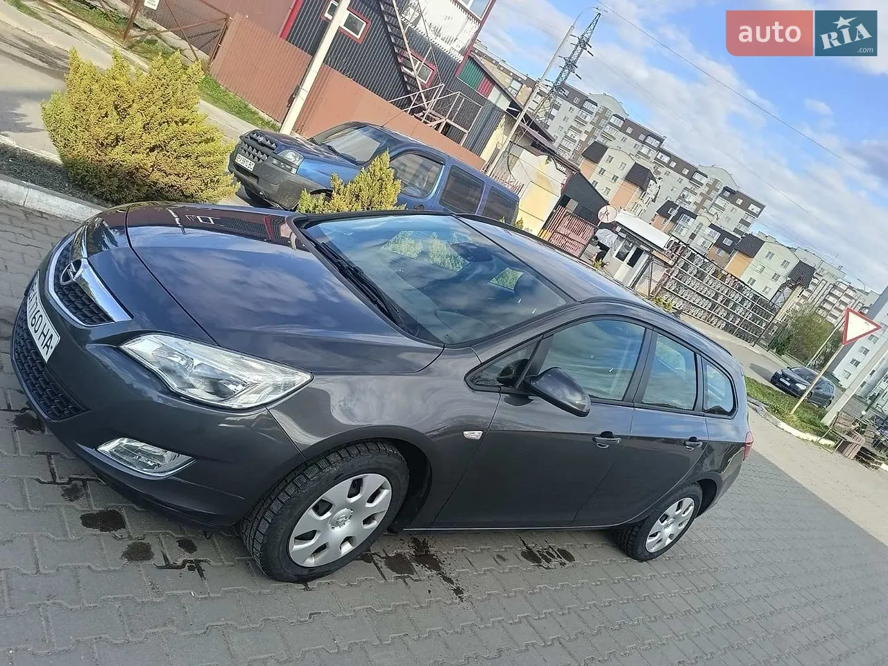 2010 Opel Astra - мініатюра 9