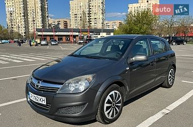 Хетчбек Opel Astra 2009 в Золотоноші