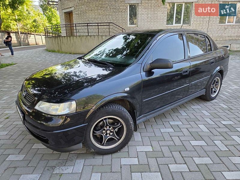 Opel Astra 2006 Opel Astra 2006