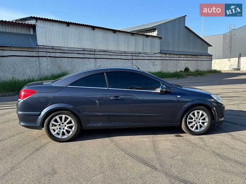 Кабріолет Opel Astra 2008 в Києві фото 9 Кабріолет Opel Astra 2008 в Києві