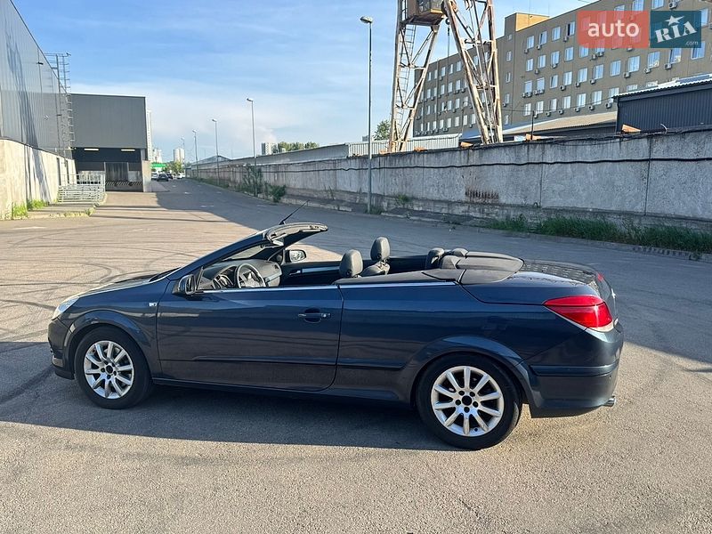 Кабріолет Opel Astra 2008 в Києві фото 14 Кабріолет Opel Astra 2008 в Києві