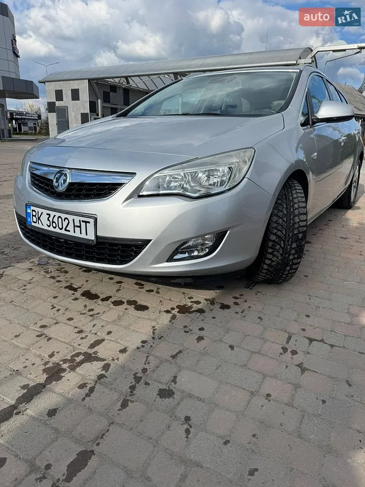 2011 Opel Astra - мініатюра 32