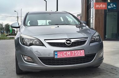 Универсал Opel Astra 2012 в Луцке