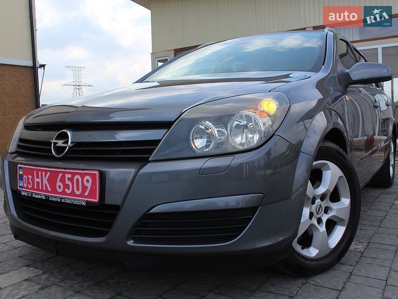 Универсал Opel Astra 2006 в Трускавце