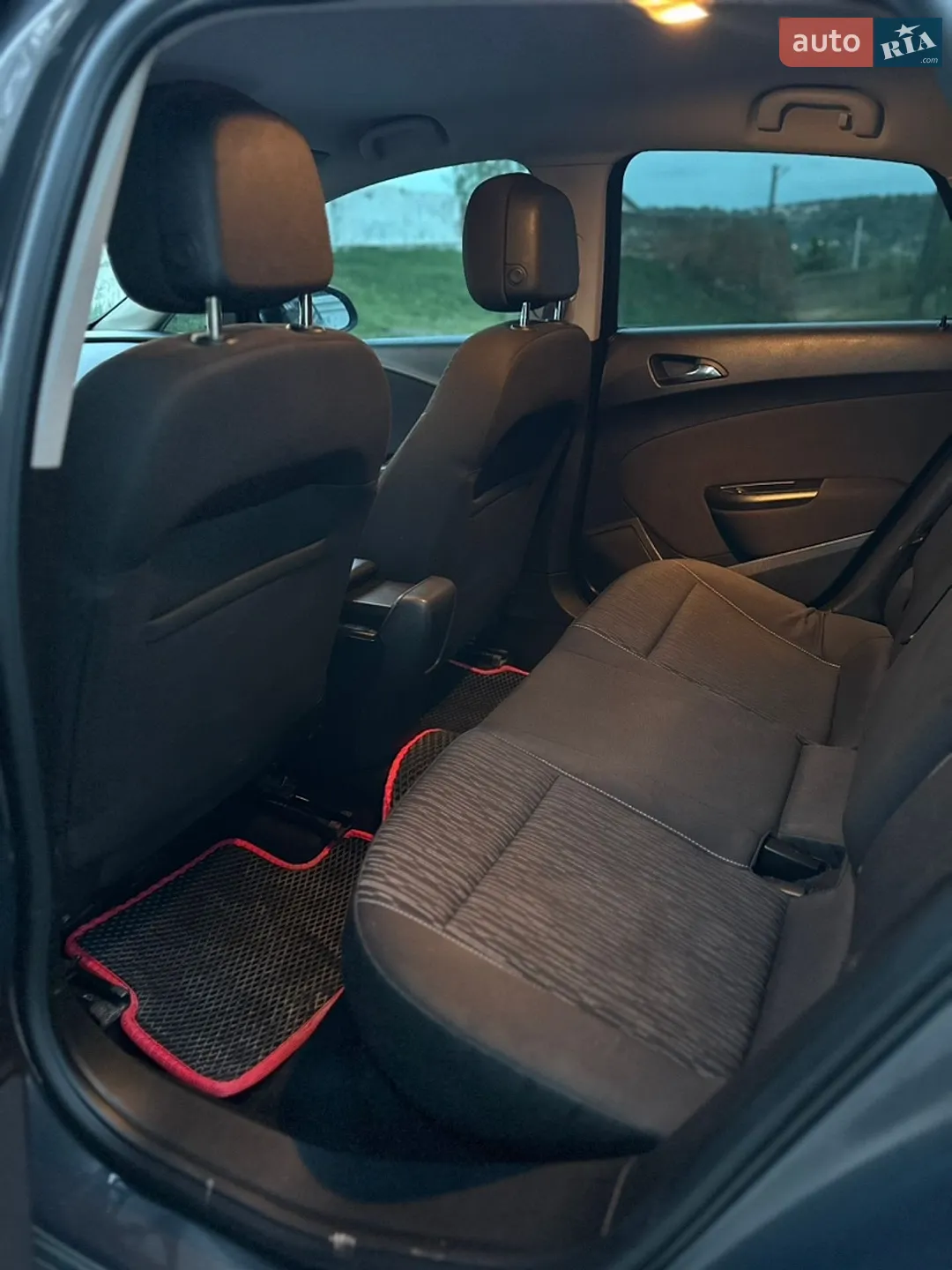 2012 Opel Astra - мініатюра 12