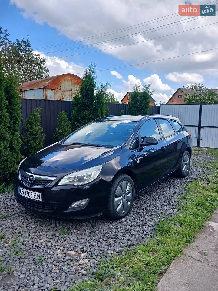 2011 Opel Astra - мініатюра 10
