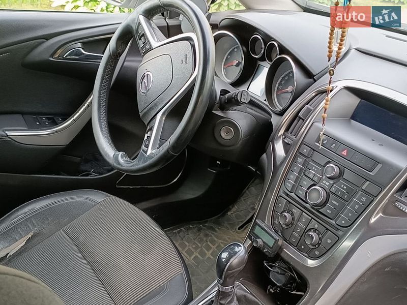 Хетчбек Opel Astra 2010 в Дрогобичі