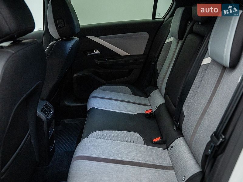 Хэтчбек Opel Astra 2023 в Киеве фото 9 Хэтчбек Opel Astra 2023 в Киеве