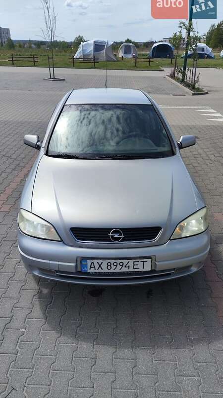 Opel Astra 2001