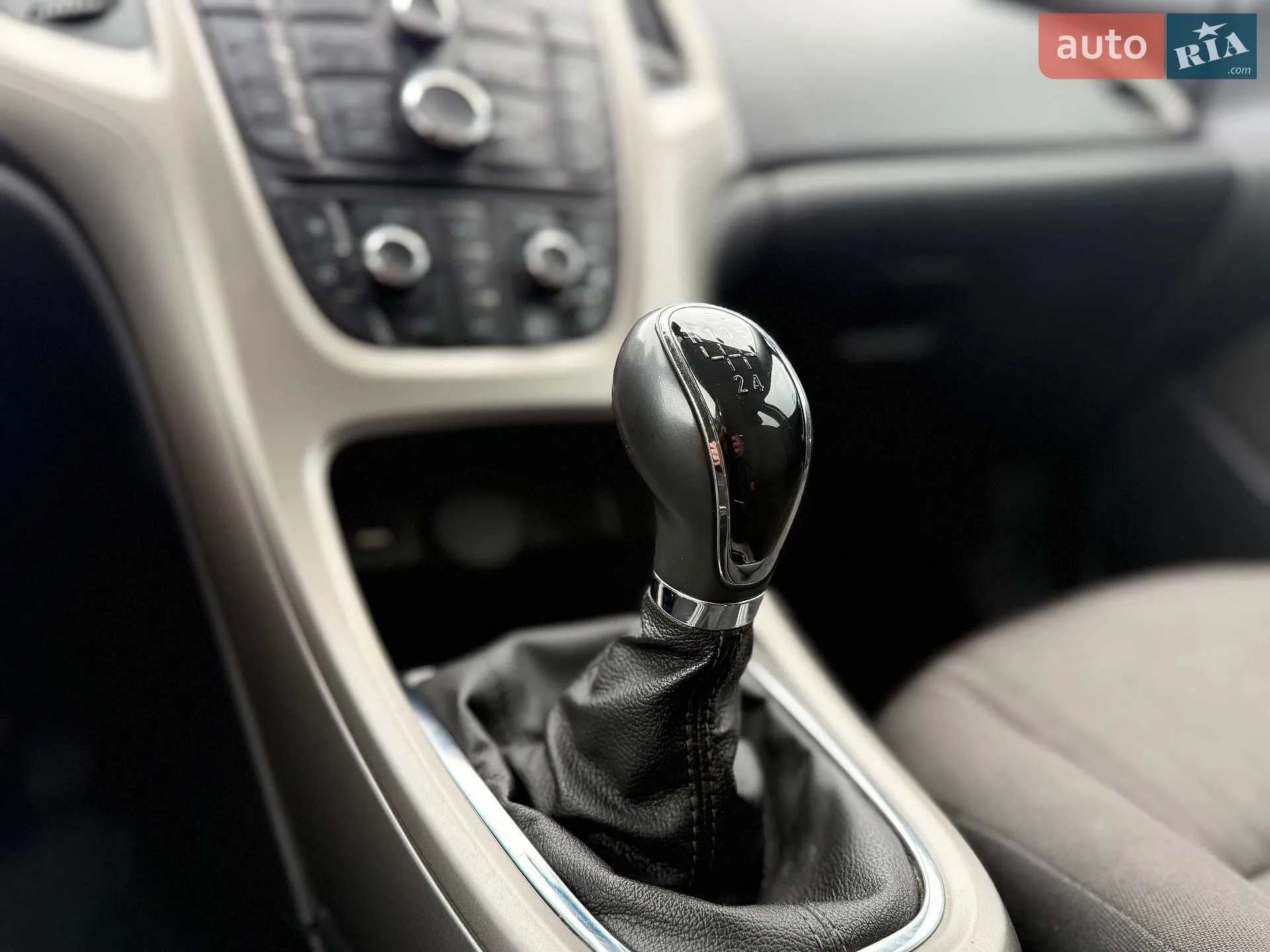 2011 Opel Astra - мініатюра 22