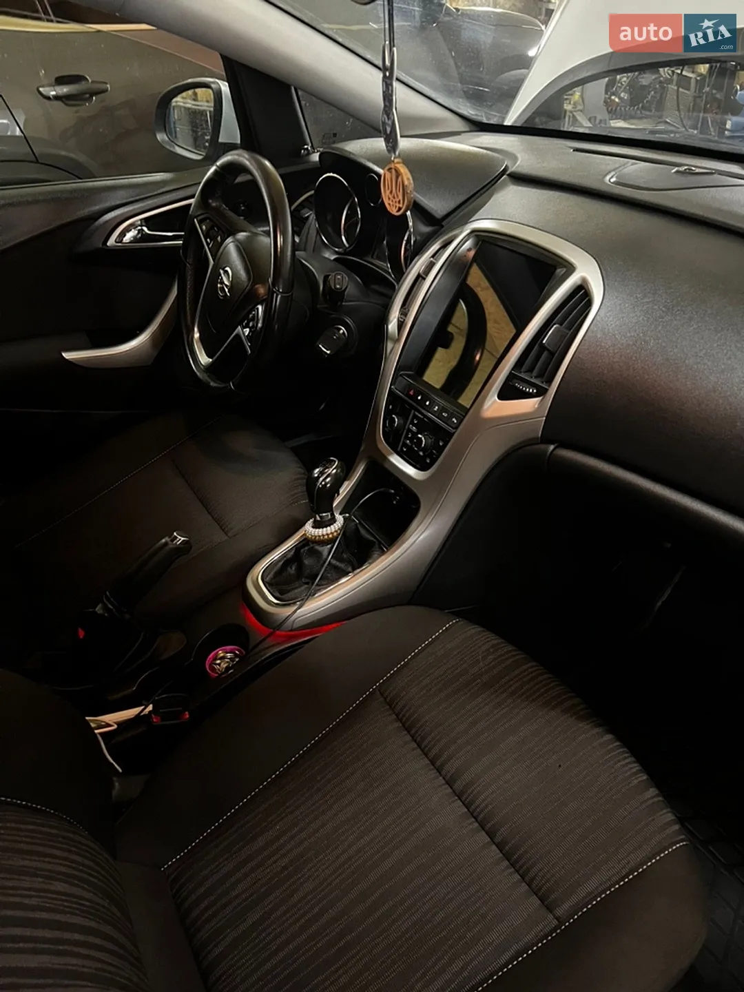 2011 Opel Astra - мініатюра 9
