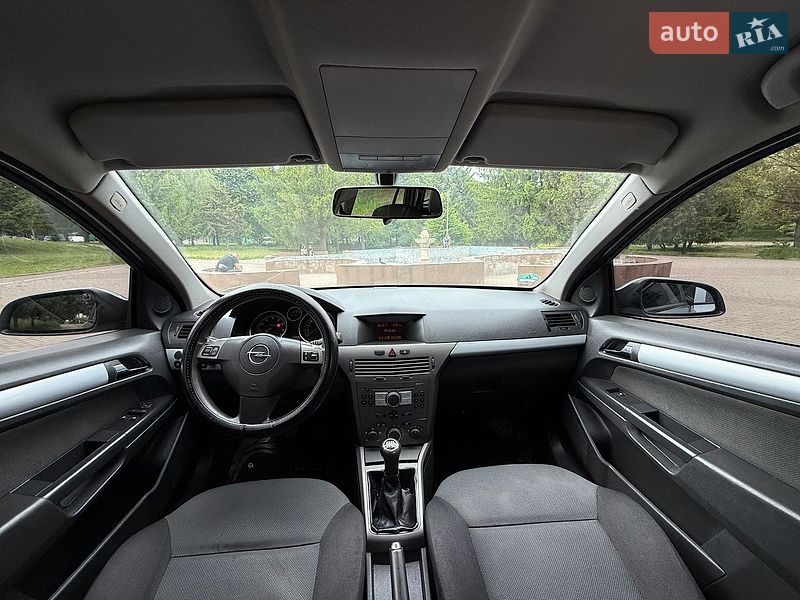 Универсал Opel Astra 2006 в Ровно фото 51 Универсал Opel Astra 2006 в Ровно